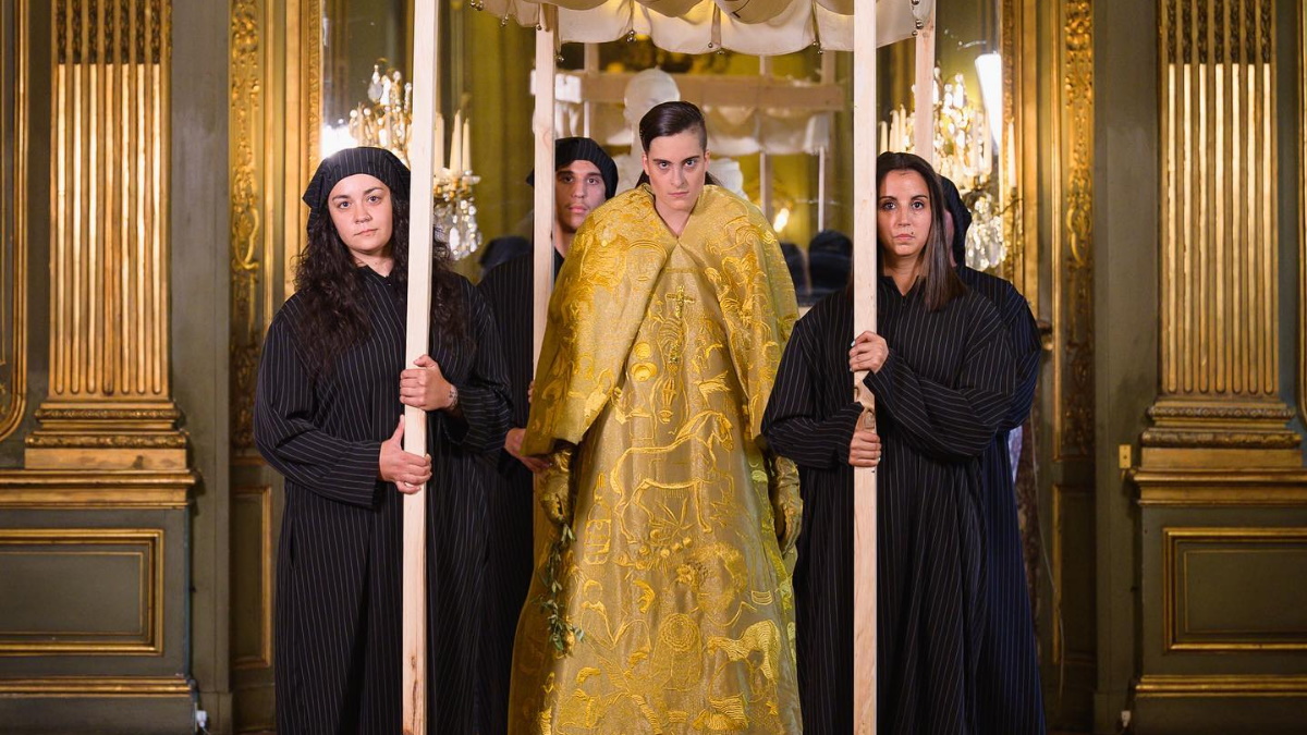 Leandro Cano muestra la maestría de la Alta Costura andaluza en París