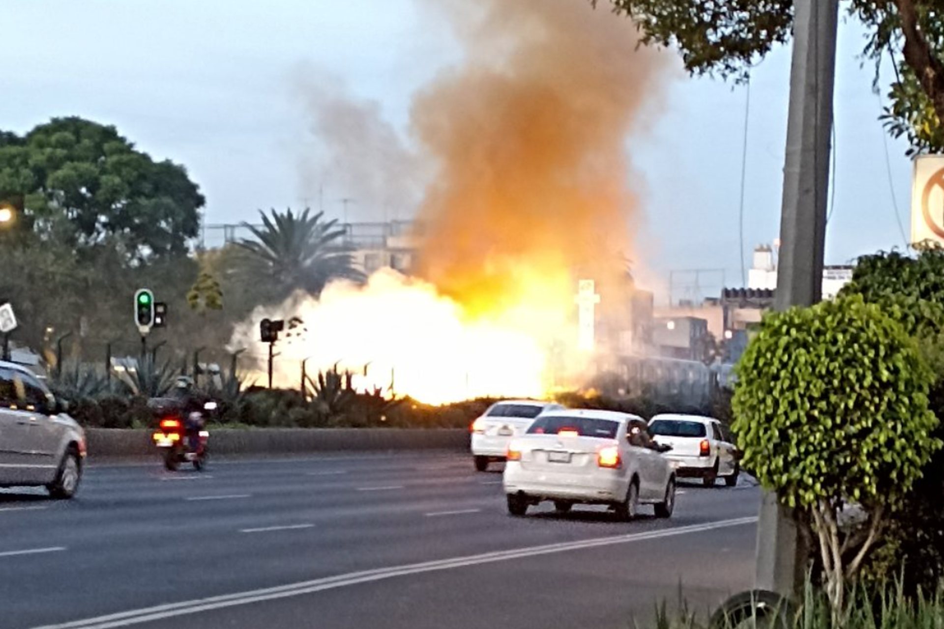 Investigación determinará si cortocircuito en Línea 2 del Metro fue por sabotaje: Guillermo Calderón