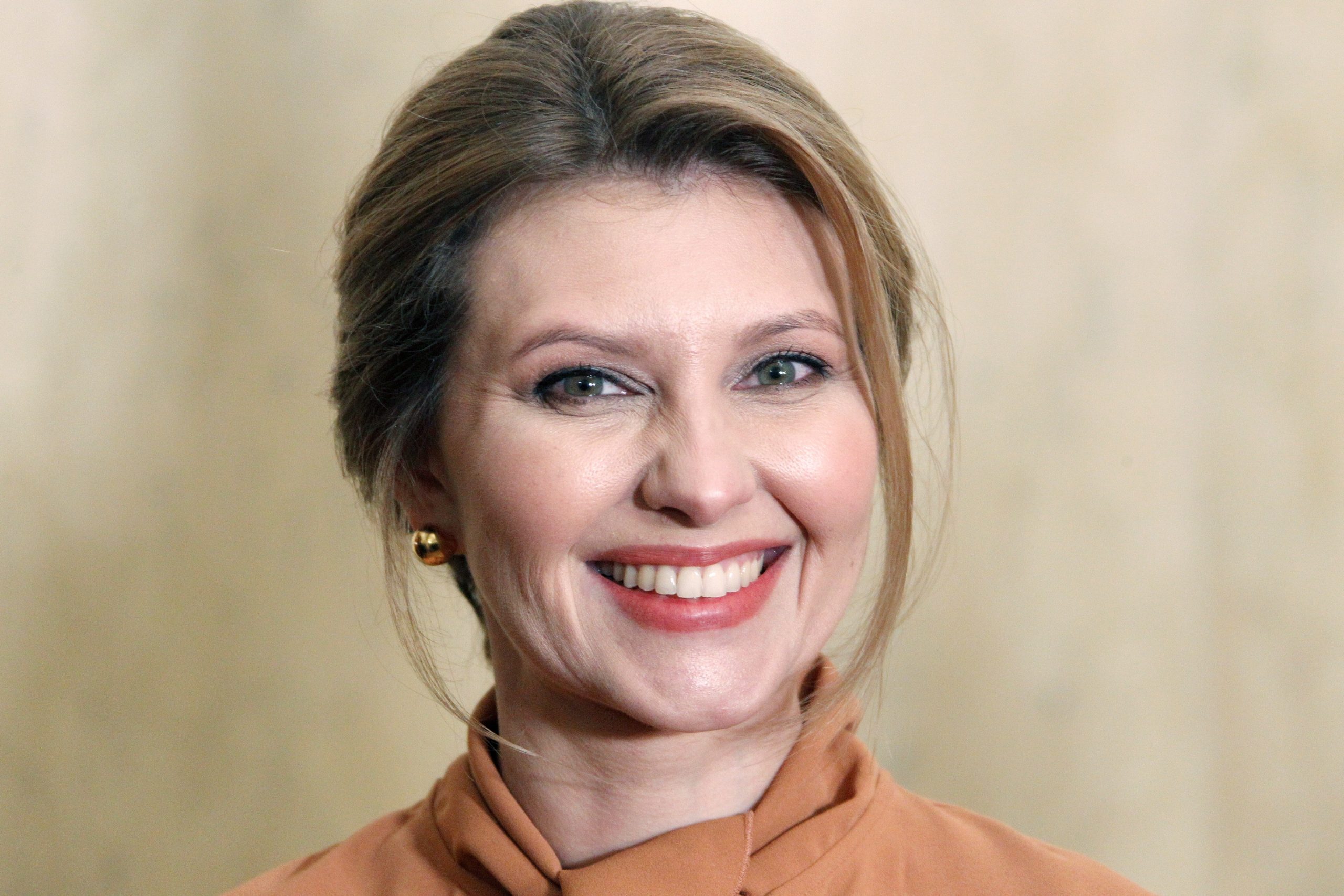 Primera dama de Ucrania lleva a EE.UU. planes de reconstrucción de Zelenski