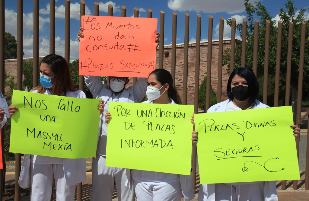 Médicos se manifiestan en Ciudad Juárez por feminicidio de doctora - protesta-de-medicos-en-ciudad-juarez3-1024x666