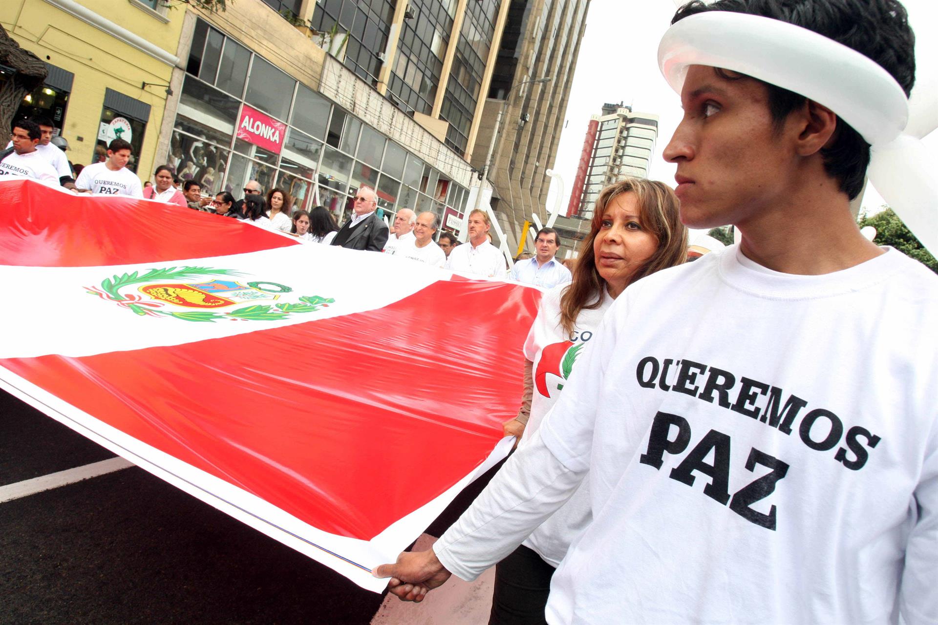Lima recuerda a víctimas de atentado de Sendero Luminoso en su 30 aniversario Lima recuerda a víctimas de atentado de Sendero Luminoso en su 30 aniversario