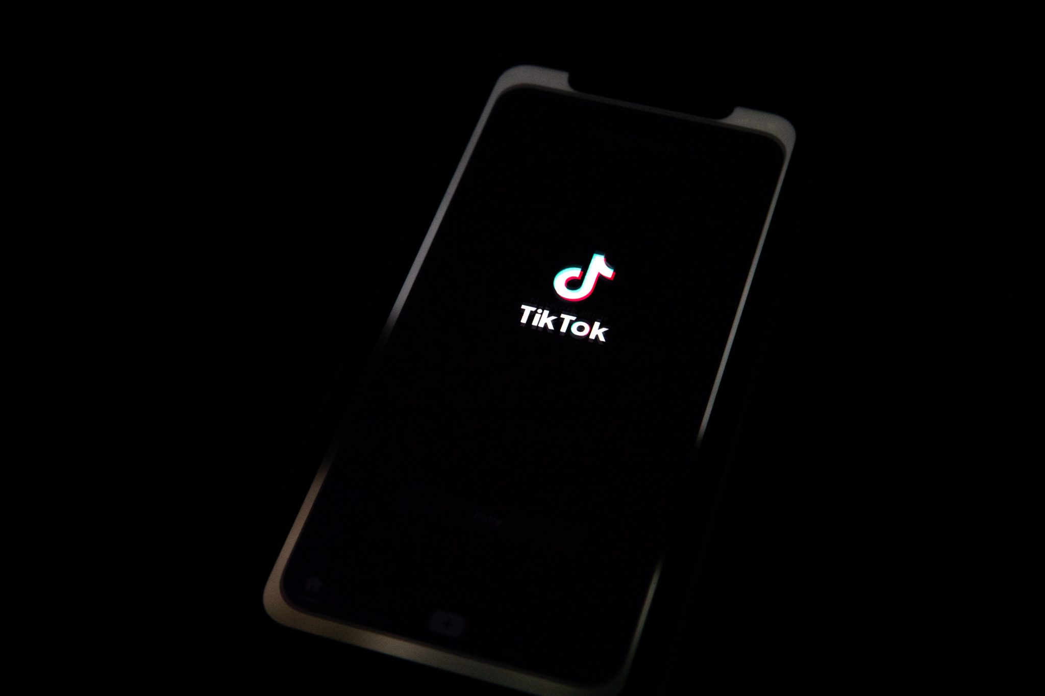Senadores de EE.UU. piden investigar a TikTok por presunto espionaje. Foto de EFE