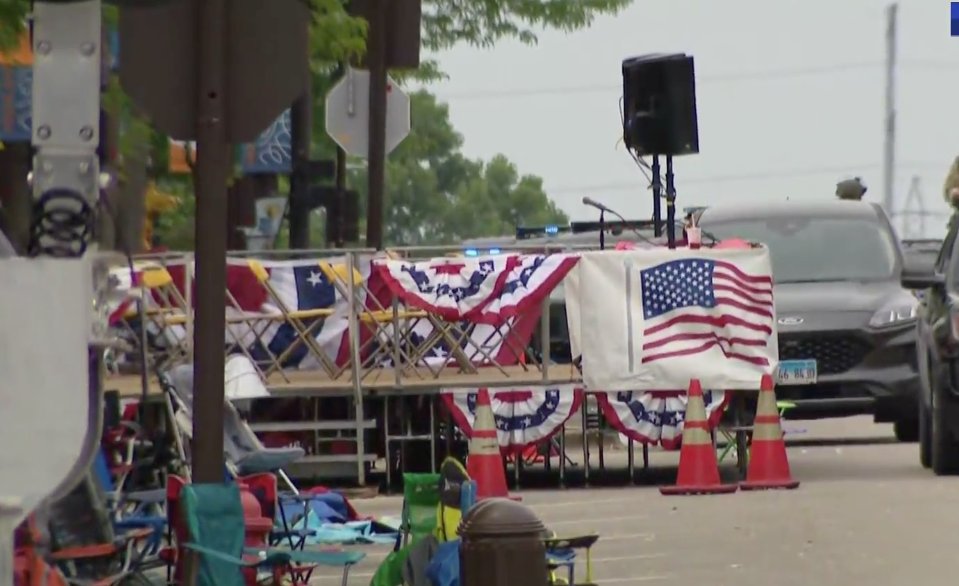 Autor del tiroteo en Chicago usó un rifle y sigue huyendo, asegura la Policía Autor del tiroteo en Chicago usó un rifle y sigue huyendo, asegura la Policía