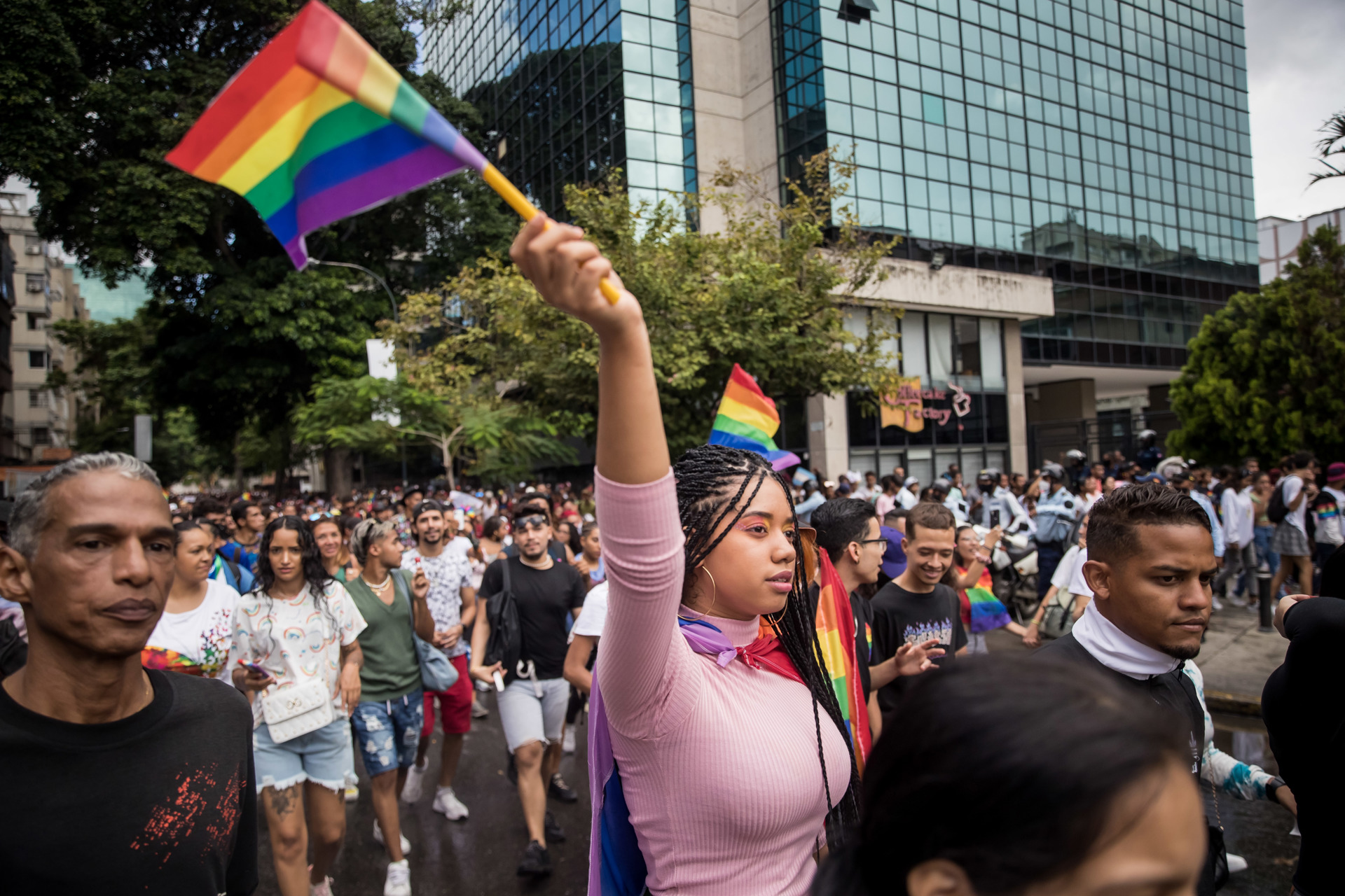 Venezuela cierra el mes del Orgullo LGBT con marcha masiva en Caracas