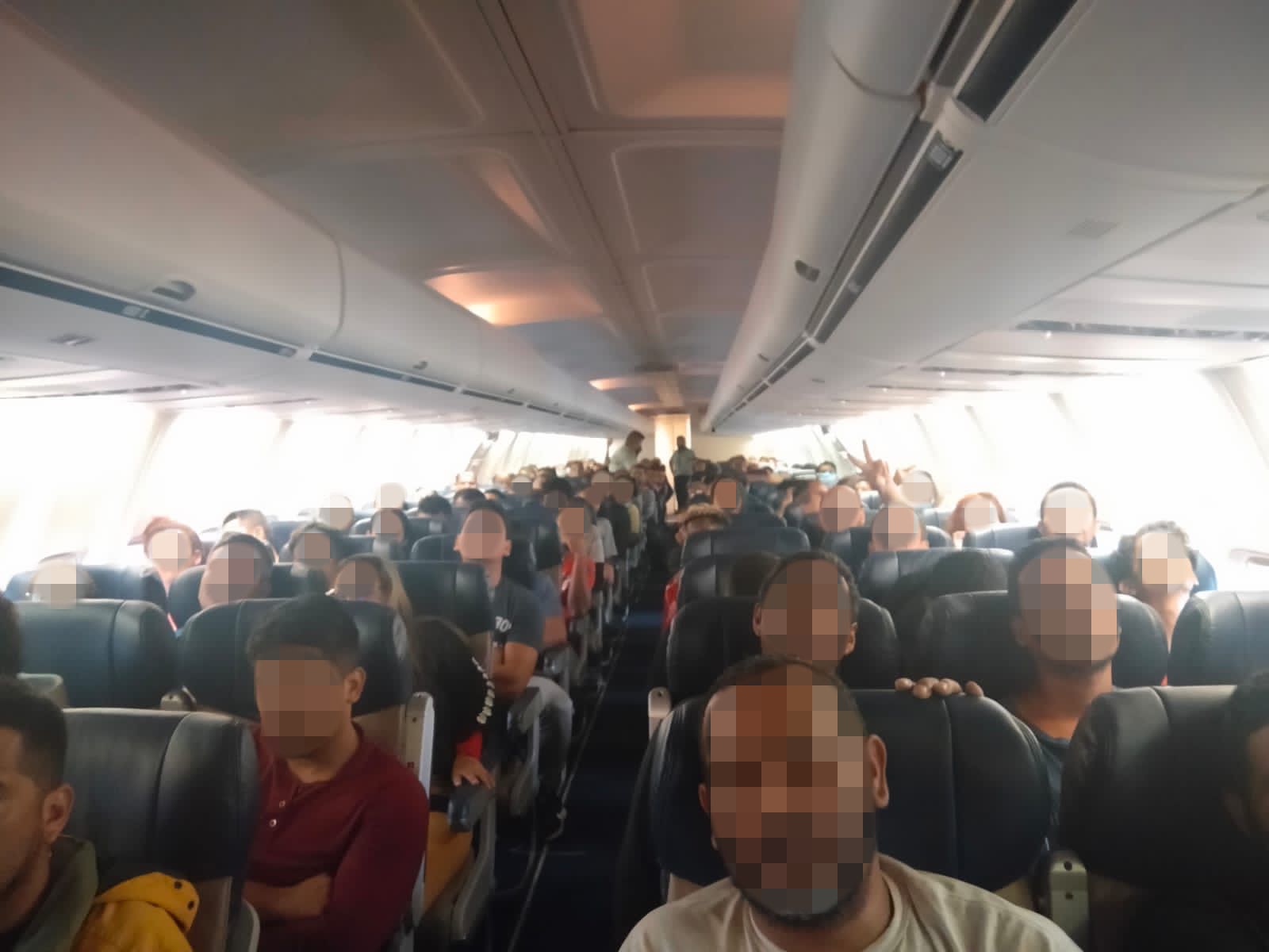 Migración retorna a 126 venezolanos a su país