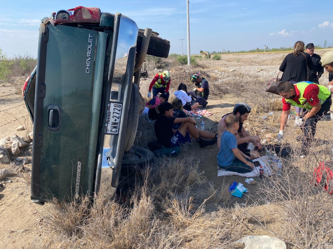 Volcadura en carretera 57 de Coahuila deja seis heridos