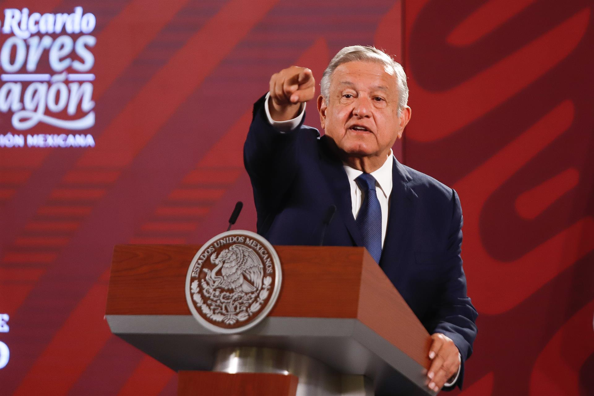 Gobierno planteó comprar 51% de Banamex, pero ya no tengo tiempo de consolidarlo: AMLO