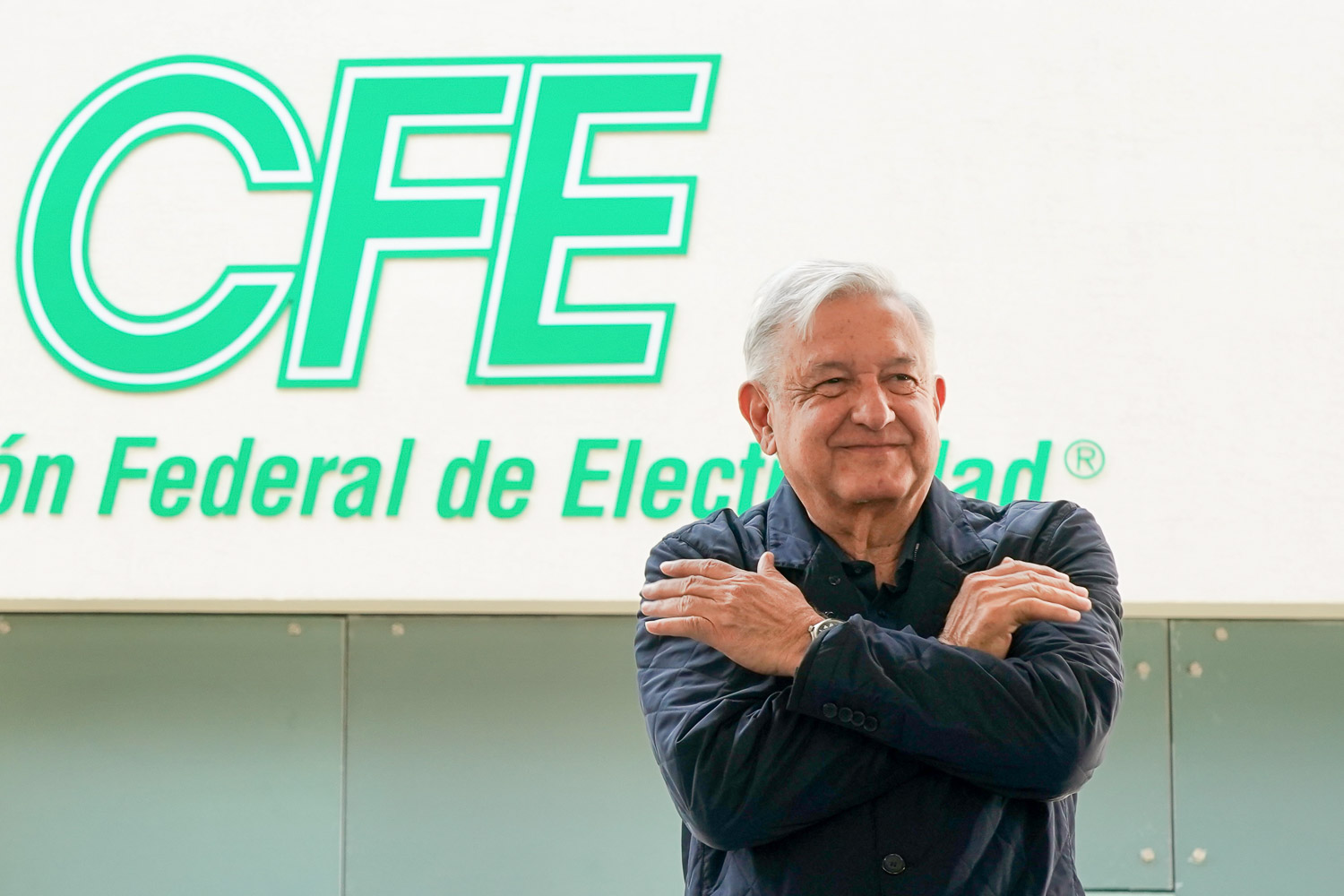 Gobierno impulsará mecanismo para evitar privatizaciones en CFE: AMLO