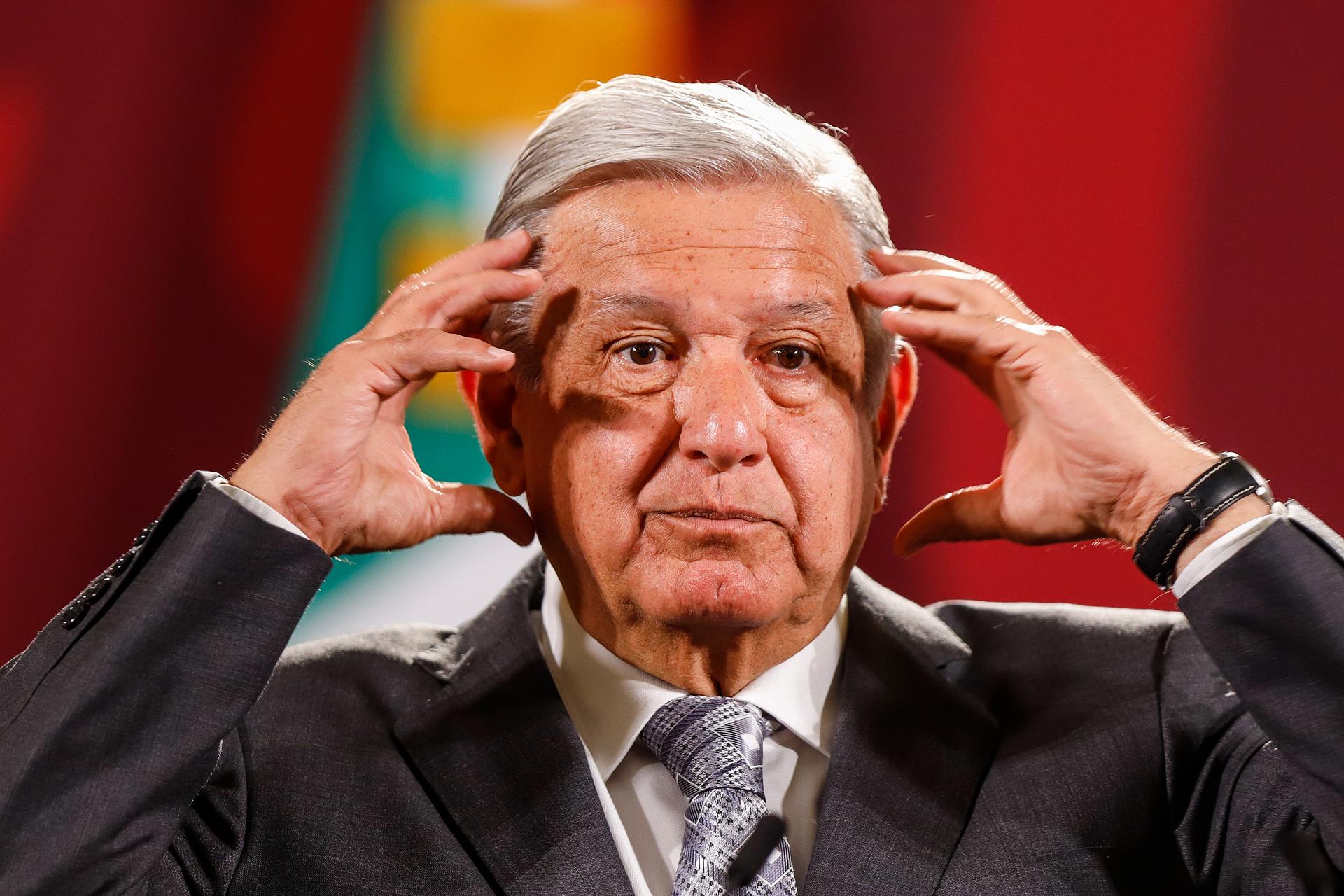 AMLO califica de “histórica” la inversión extranjera en México AMLO califica de “histórica” la inversión extranjera en México