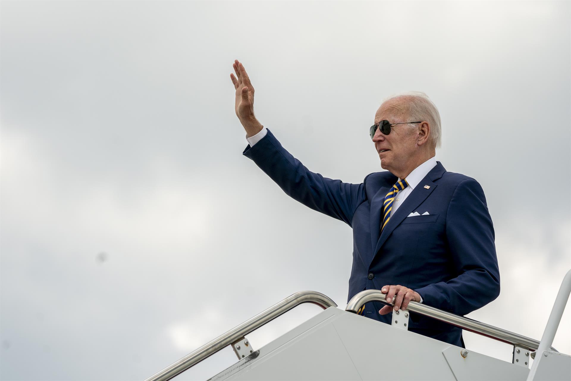 Biden comienza sus vacaciones veraniegas en Carolina del Sur