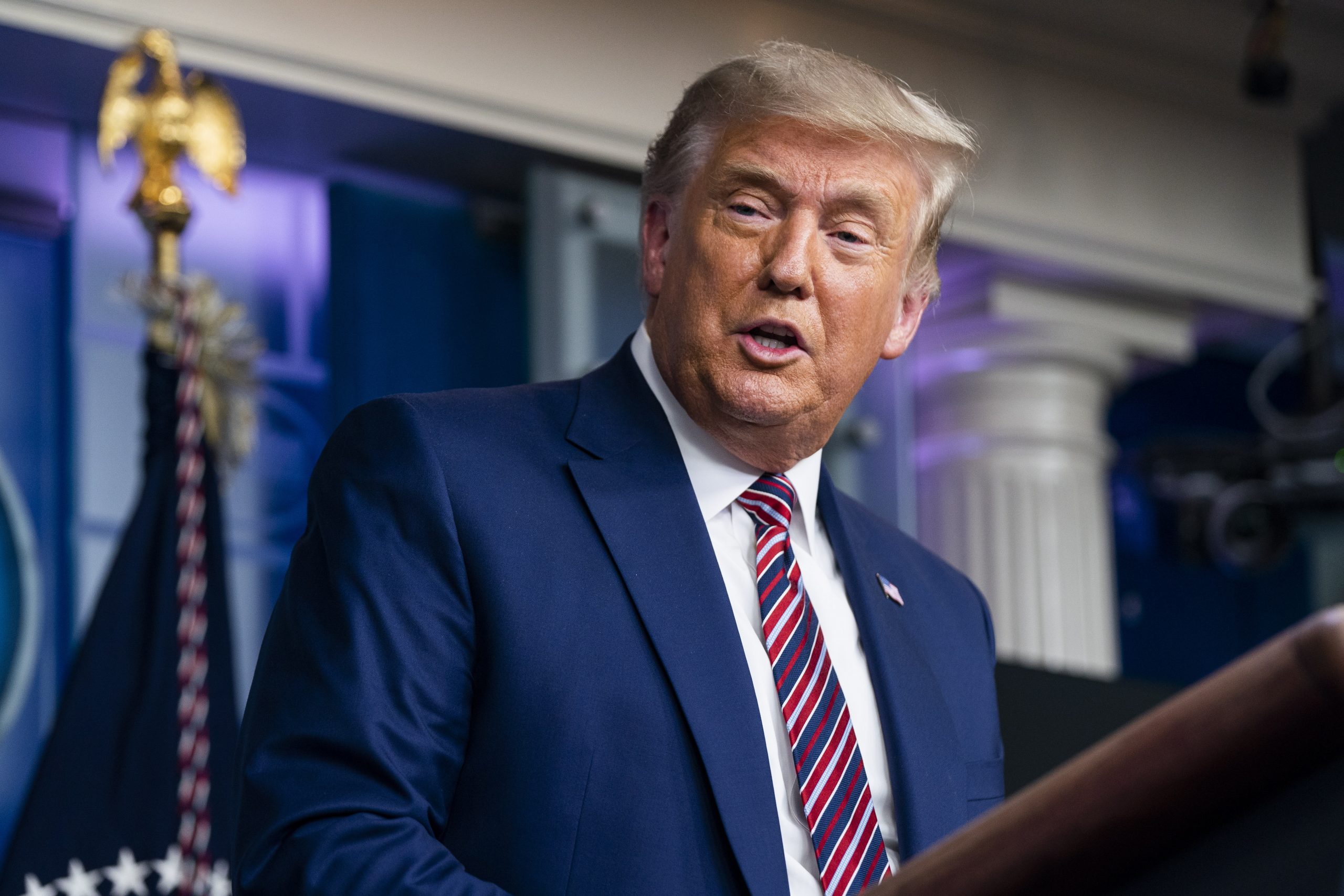 Trump demanda a CNN por difamación y pide 475 mdd como compensación Trump demanda a CNN por difamación y pide 475 mdd como compensación