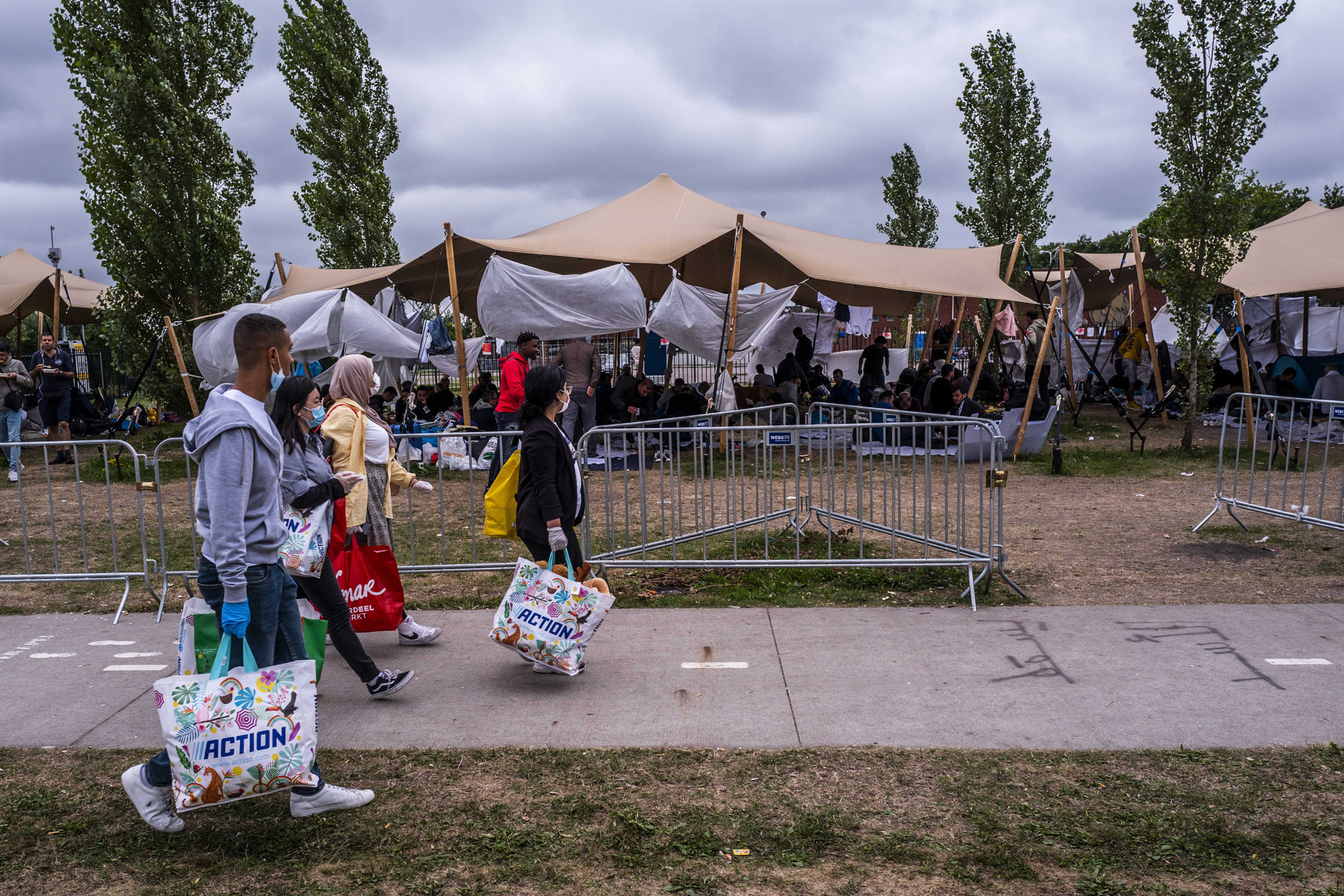 Inhumana recepción de refugiados en Países Bajos, quinta economía eurozona