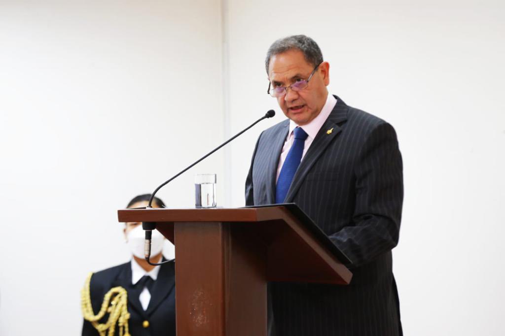 Renuncia el ministro de Defensa de Perú Renuncia el ministro de Defensa de Perú