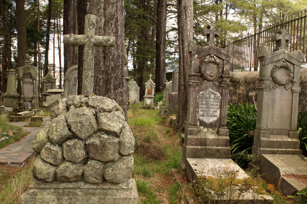 La hija de un 'lord' vigila el primer cementerio británico de América, ubicado en México - la-hija-de-un-lord-vigila-el-primer-cementerio-britanico-de-america-ubicado-en-mexico-2-1024x683