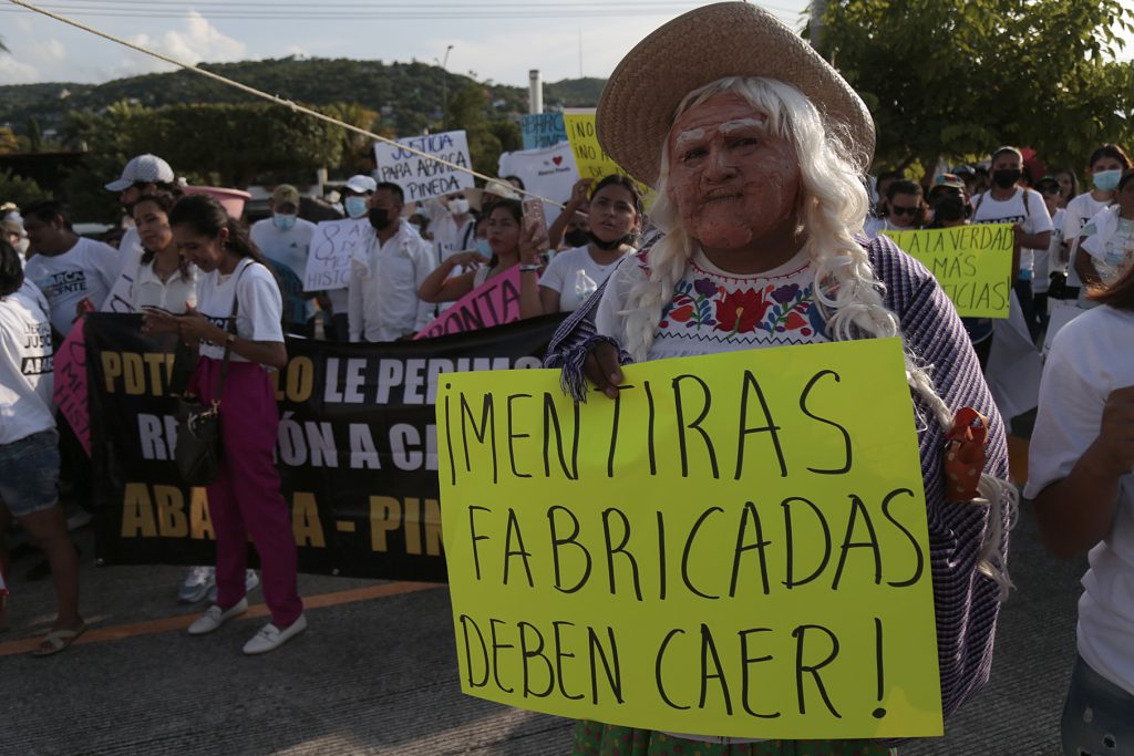 Marchan en Guerrero por liberación de implicado en caso Ayotzinapa - marchan-en-guerrero-por-liberacion-de-implicado-en-caso-ayotzinapa-1024x683