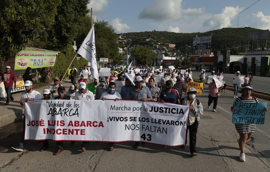 Marchan en Guerrero por liberación de implicado en caso Ayotzinapa - marchan-en-guerrero-por-liberacion-de-implicado-en-caso-ayotzinapa-2-1024x654