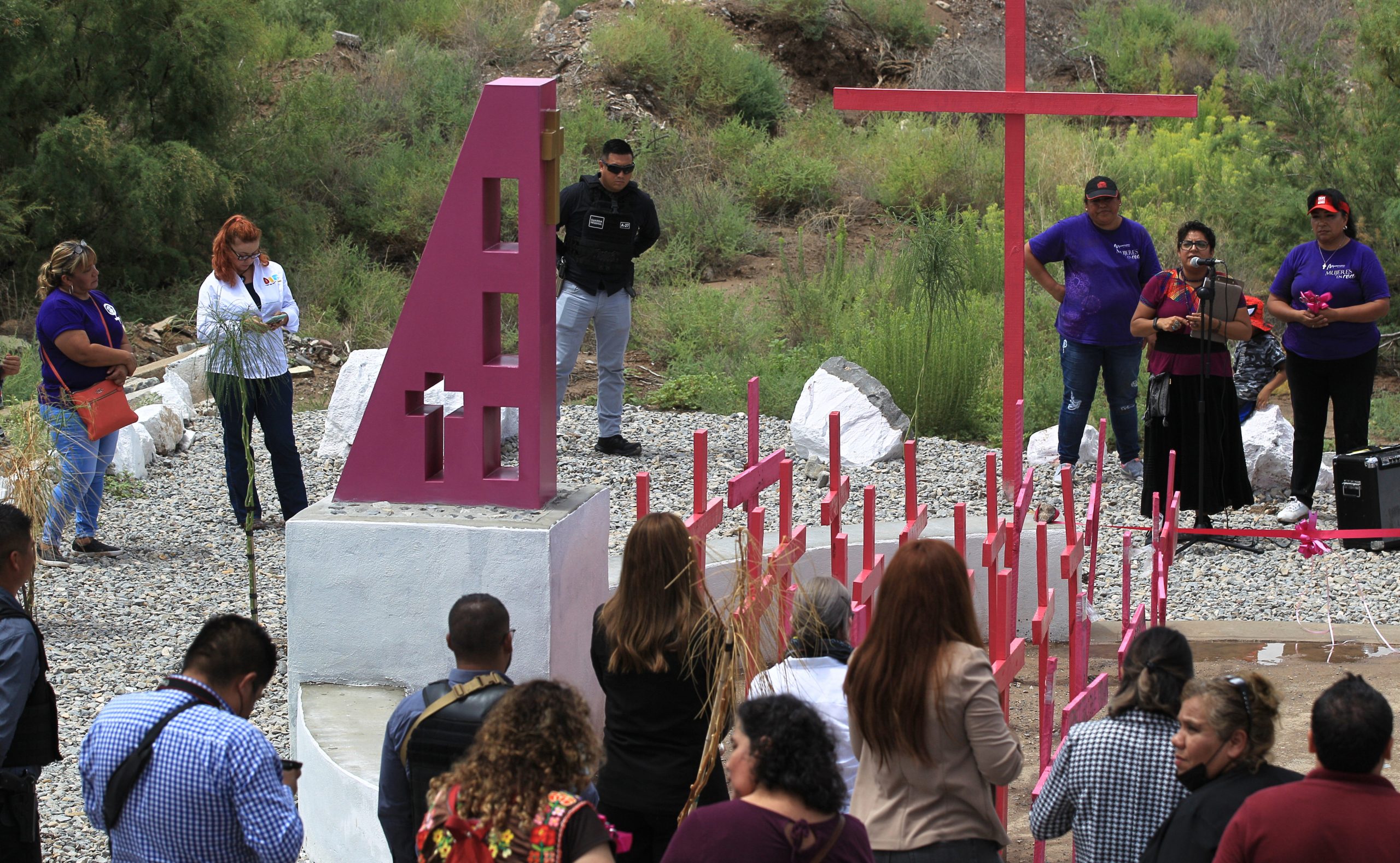 Crean memorial en honor a mujeres víctimas de violencia en Chihuahua Crean memorial en honor a mujeres víctimas de violencia en Chihuahua