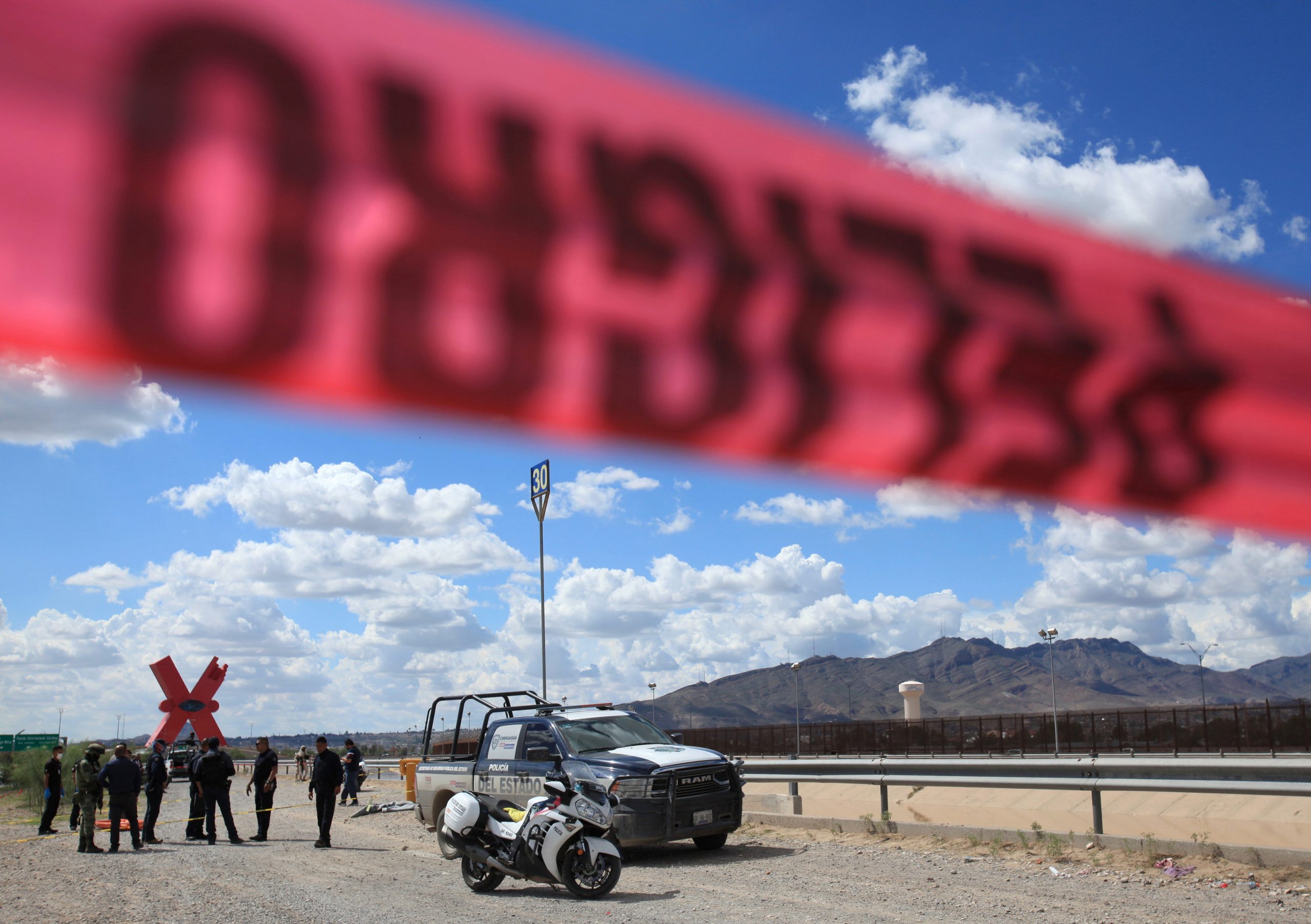 Muere menor migrante en el río Bravo