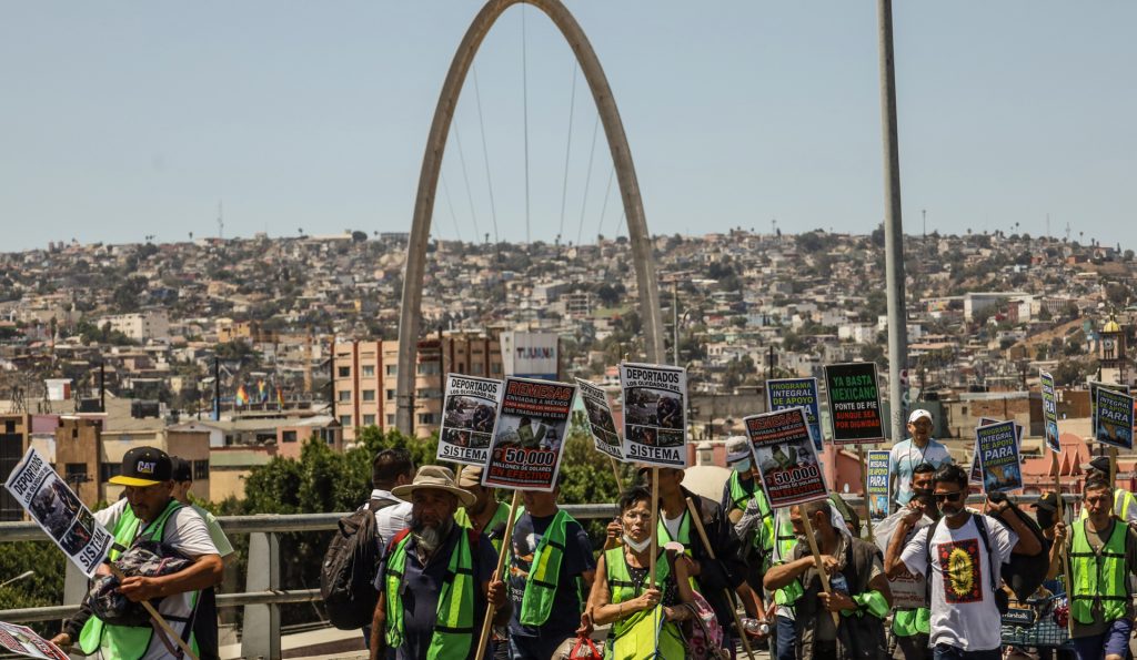 Migrantes en situación de calle en Tijuana piden ayuda del gobierno - migrantes-en-situacion-de-calle-en-tijuana-piden-ayuda-de-gobierno-mexicano-1024x595