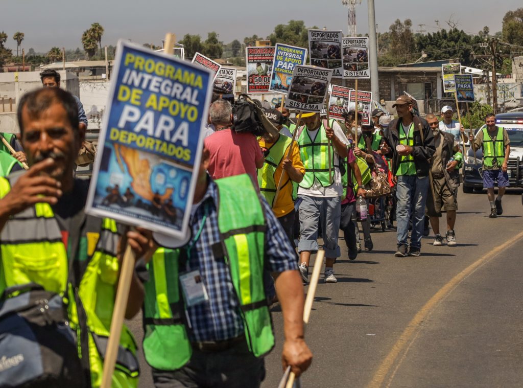 Migrantes en situación de calle en Tijuana piden ayuda del gobierno - migrantes-en-situacion-de-calle-en-tijuana-piden-ayuda-de-gobierno-mexicano-2-1024x759