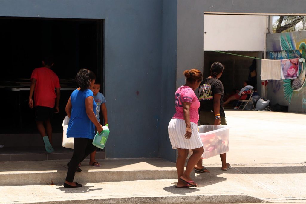 Migrantes sin refugio ni certeza en la frontera de México pese al fin del MPP - migrantes-matamoros-tamaulipas-albergue-2-1024x683