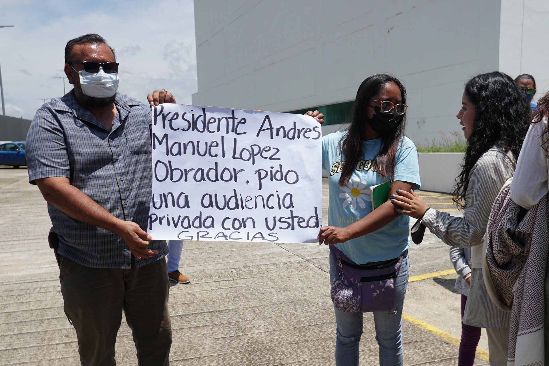 Padre de Abigail Hay pide que se investigue a su pareja