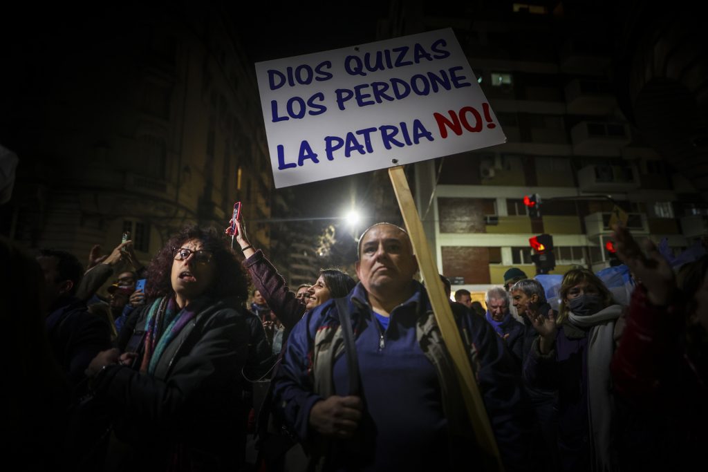 Piden 12 años de cárcel para Cristina Fernández - piden-12-anos-de-carcel-para-cristina-fernandez-1024x683