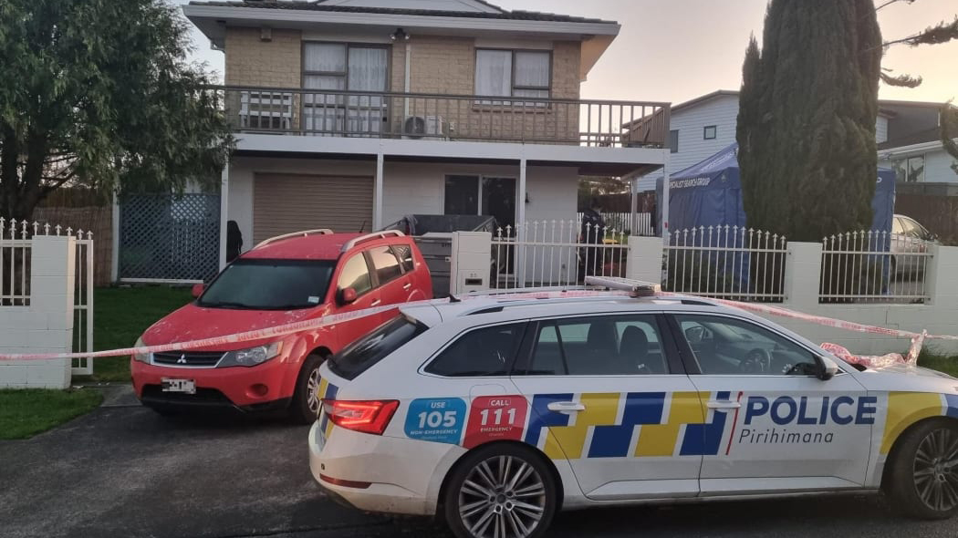 Hallan cuerpos de dos niños en maletas subastadas en Nueva Zelanda Hallan cuerpos de dos niños en maletas subastadas en Nueva Zelanda