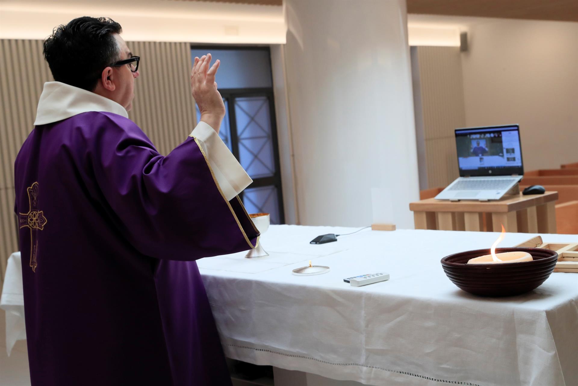 Zoom creció 400 % en usuarios a nivel mundial durante pandemia Zoom creció 400 % en usuarios a nivel mundial durante pandemia