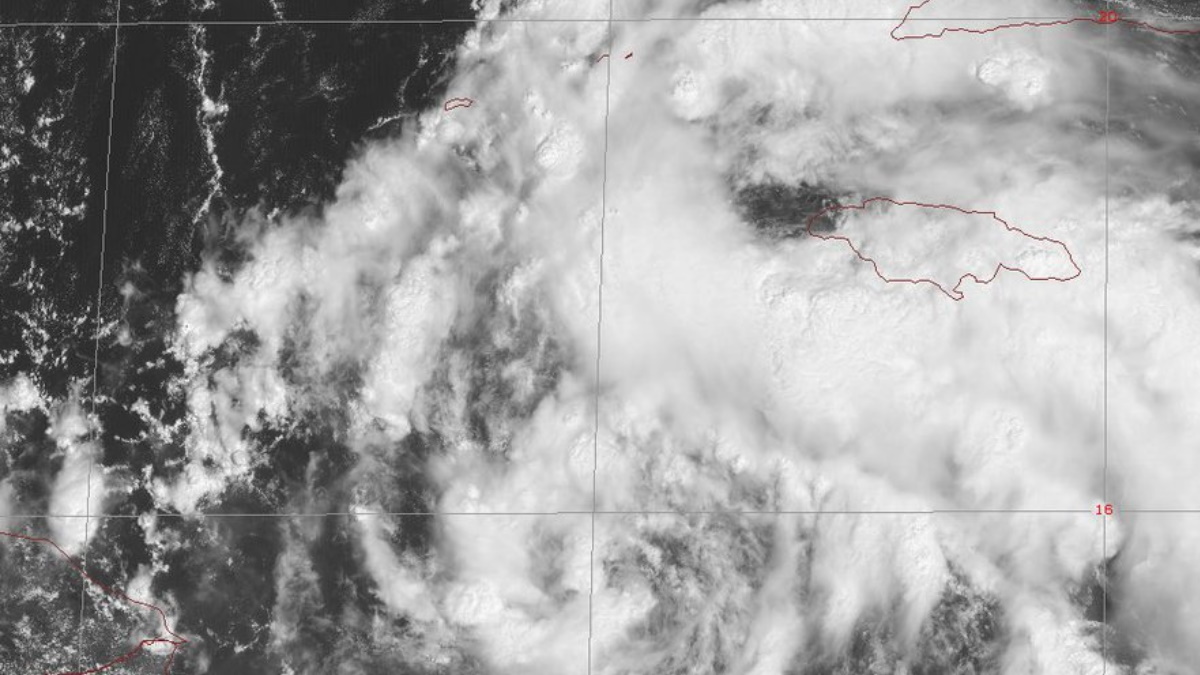 Alerta azul en Quintana Roo por tormenta tropical Ian