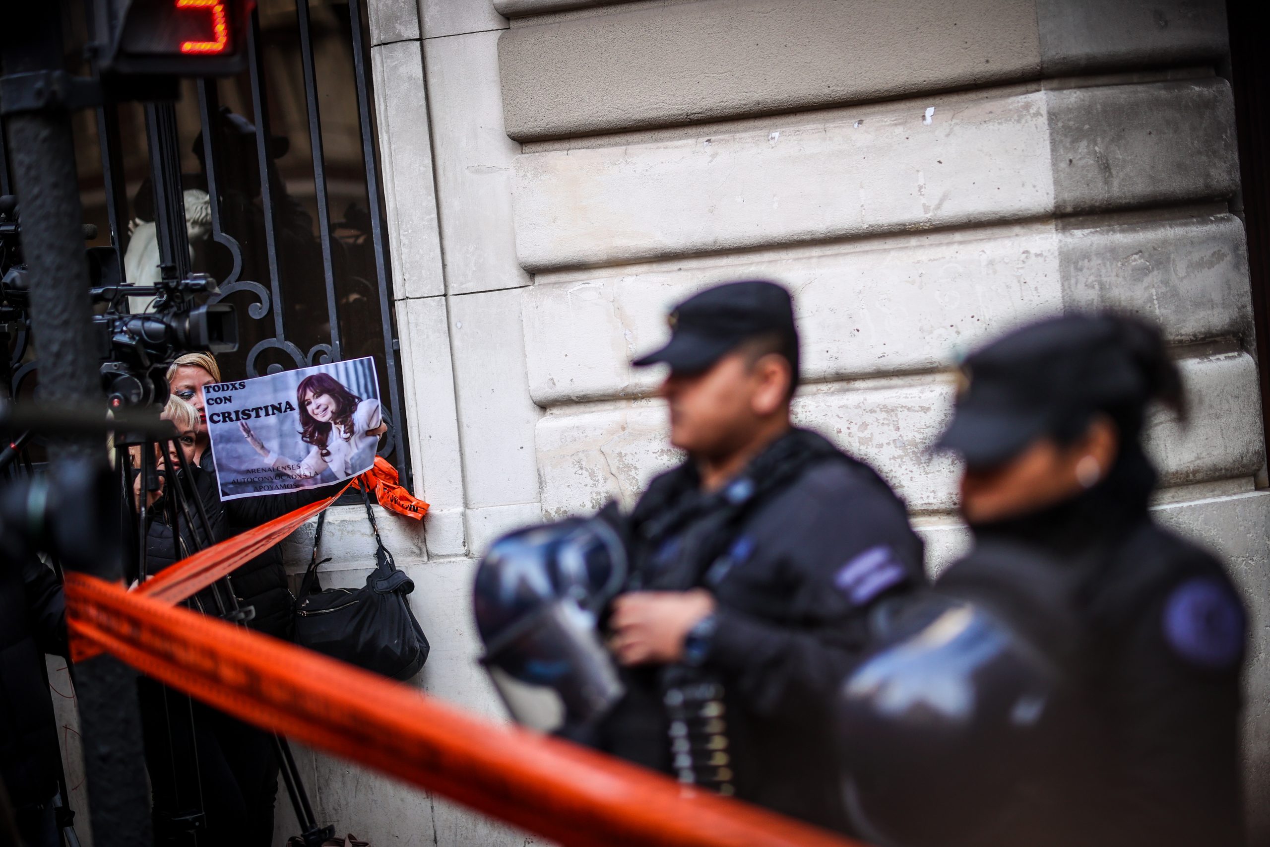 Defensa de Cristina Fernández pide calificar ataque como intento de feminicidio Defensa de Cristina Fernández pide calificar ataque como intento de feminicidio