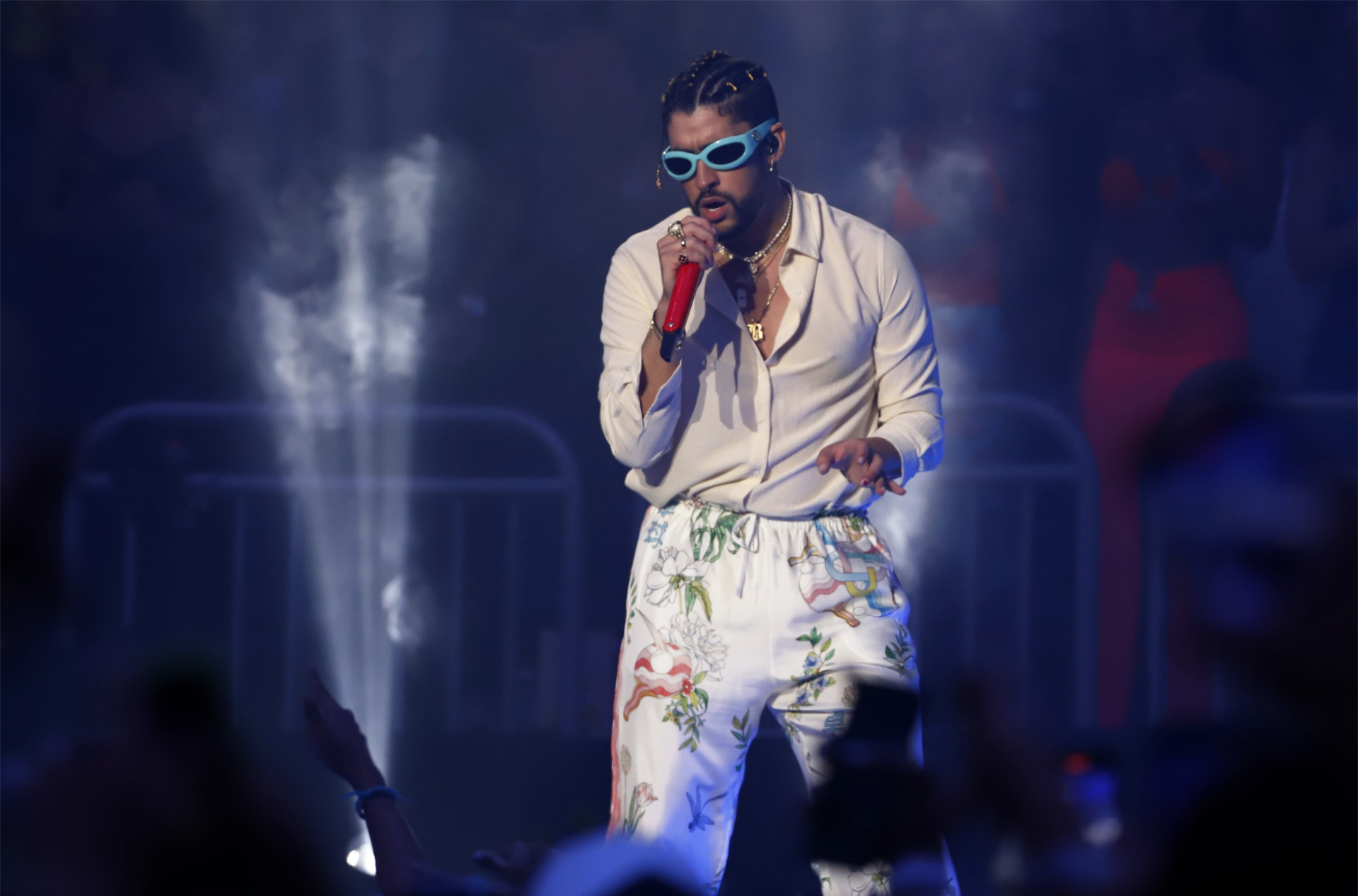 Bad Bunny estrena el video de ‘El Apagón’, un documental de denuncia social