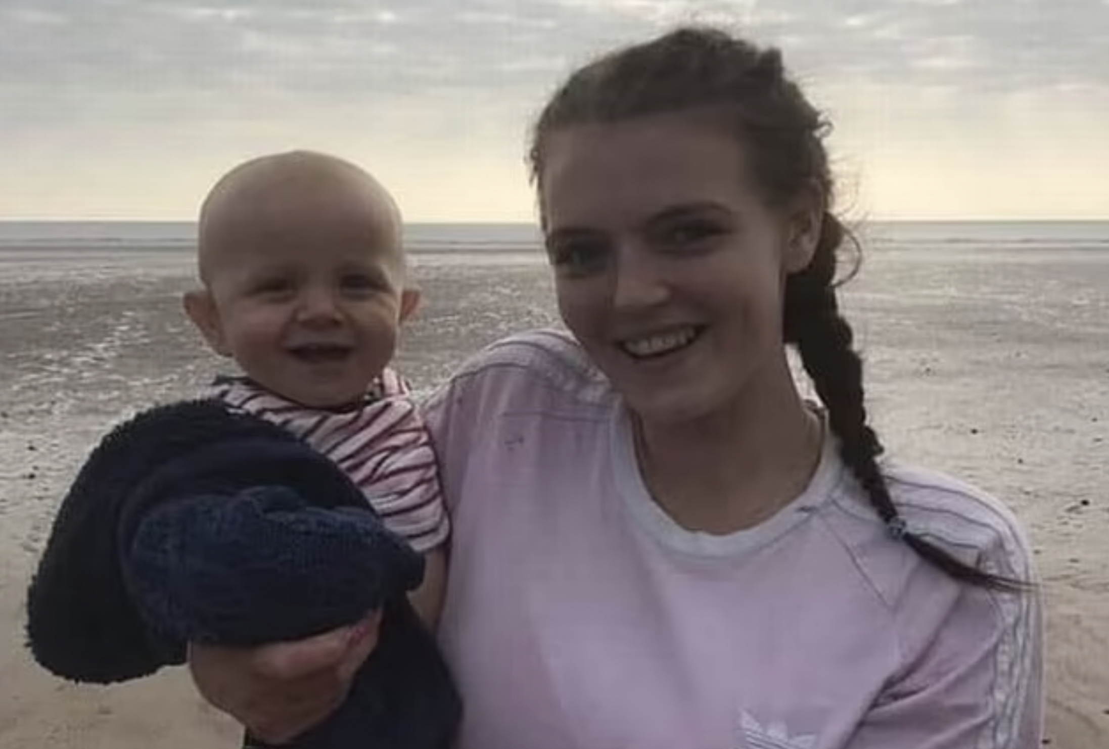 Bebé muere de deshidratación días después de que su madre inhalara líquido de encendedor