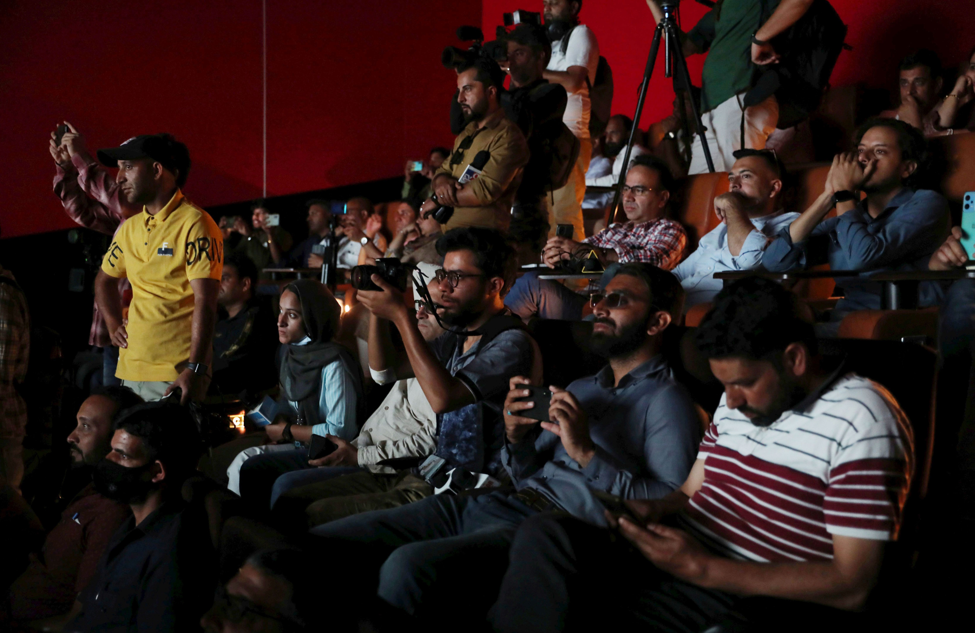 Bollywood regresa a la idílica Cachemira india tres décadas después