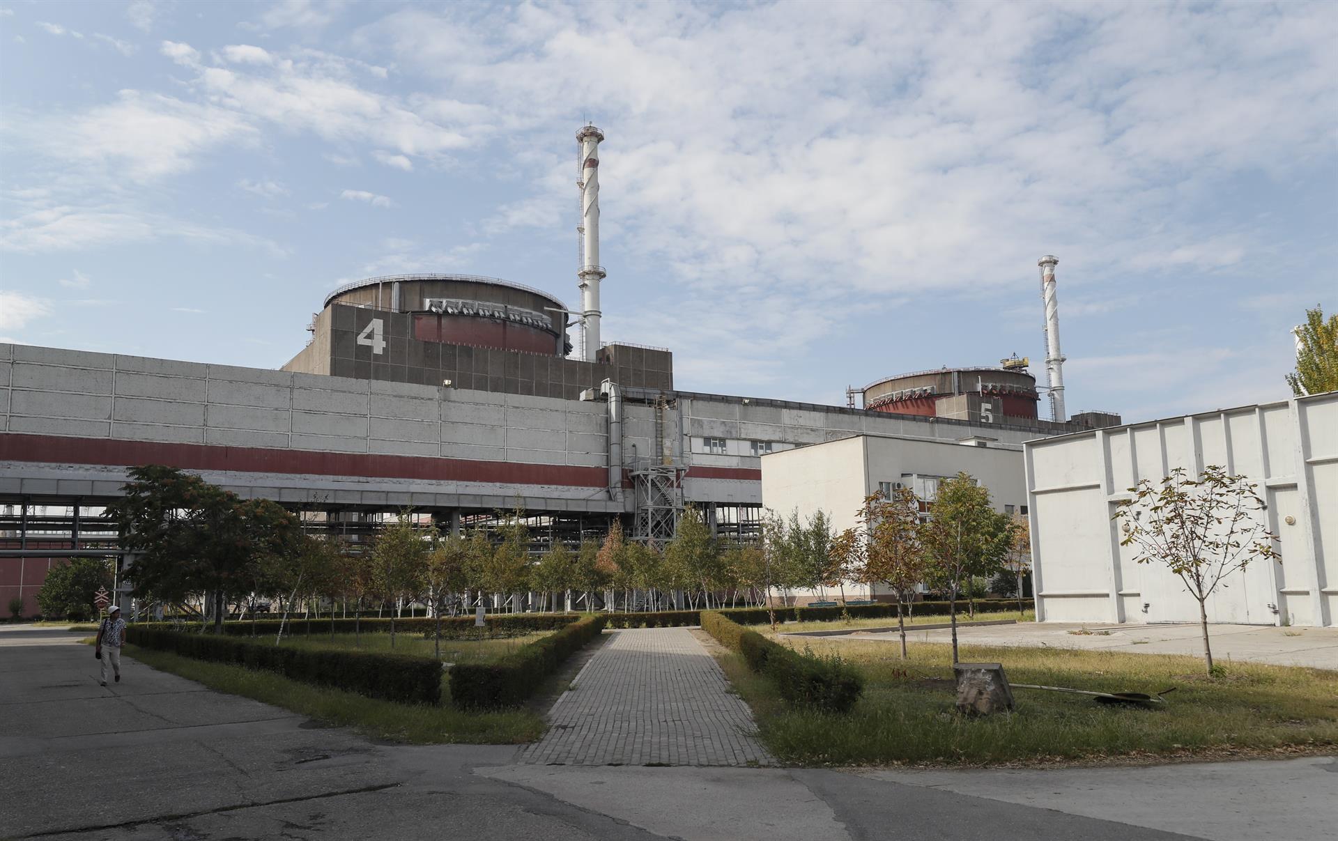 Central nuclear de Zaporiyia desconecta un reactor y parte de suministro eléctrico Central nuclear de Zaporiyia desconecta un reactor y parte de suministro eléctrico