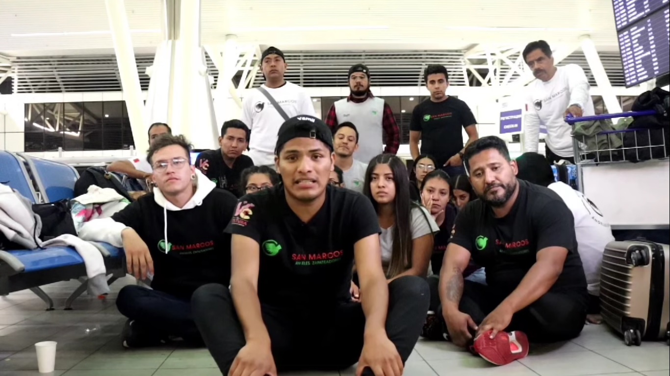 Bailarines mexicanos están varados en aeropuerto de Bulgaria tras abandono de Federación de Artes