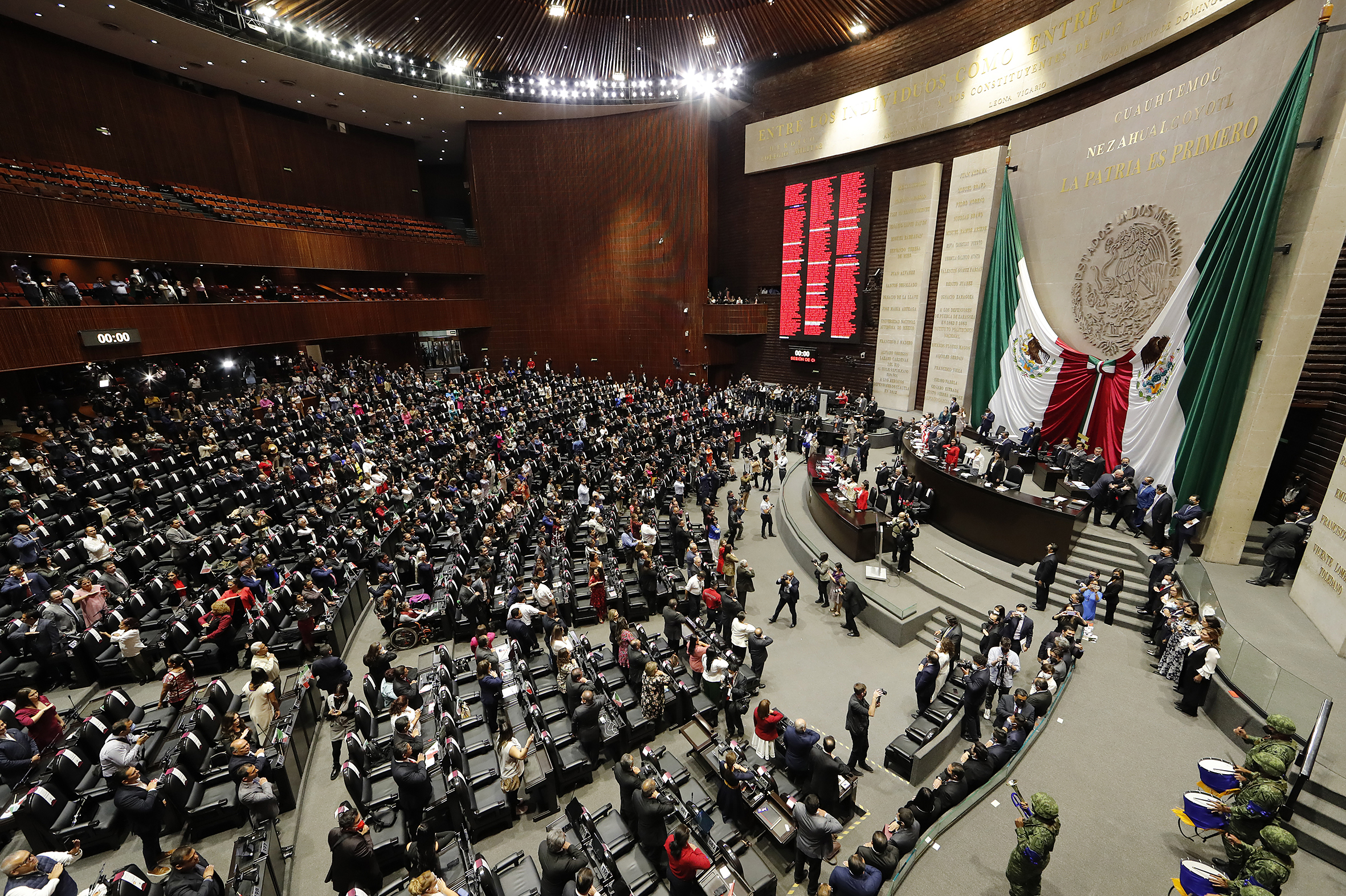 Congreso arranca periodo entre polémicas reformas de López Obrador Congreso arranca periodo entre polémicas reformas de López Obrador