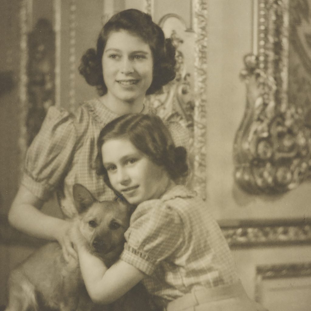 ¿Quién se quedará con los corgis de la reina Isabel II? - corgis-reina-isabel-1024x1024