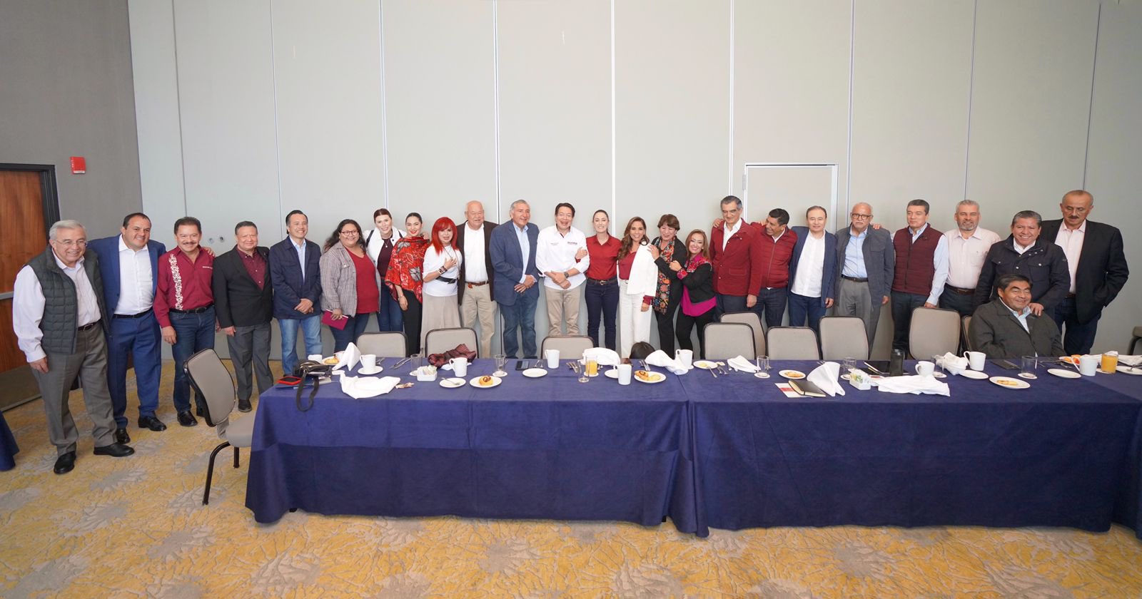 Cuauhtémoc Blanco oficializa su afiliación a Morena Cuauhtémoc Blanco oficializa su afiliación a Morena