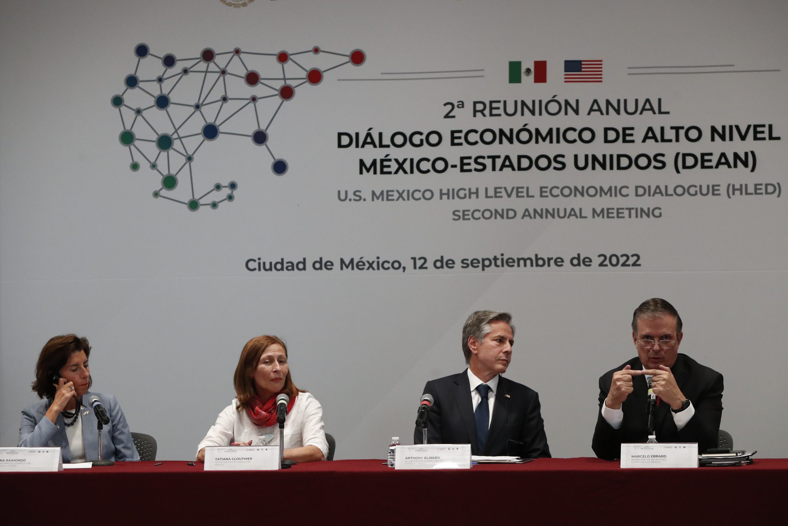 México y EE.UU. dejan diferencias para integrarse en chips y autos eléctricos