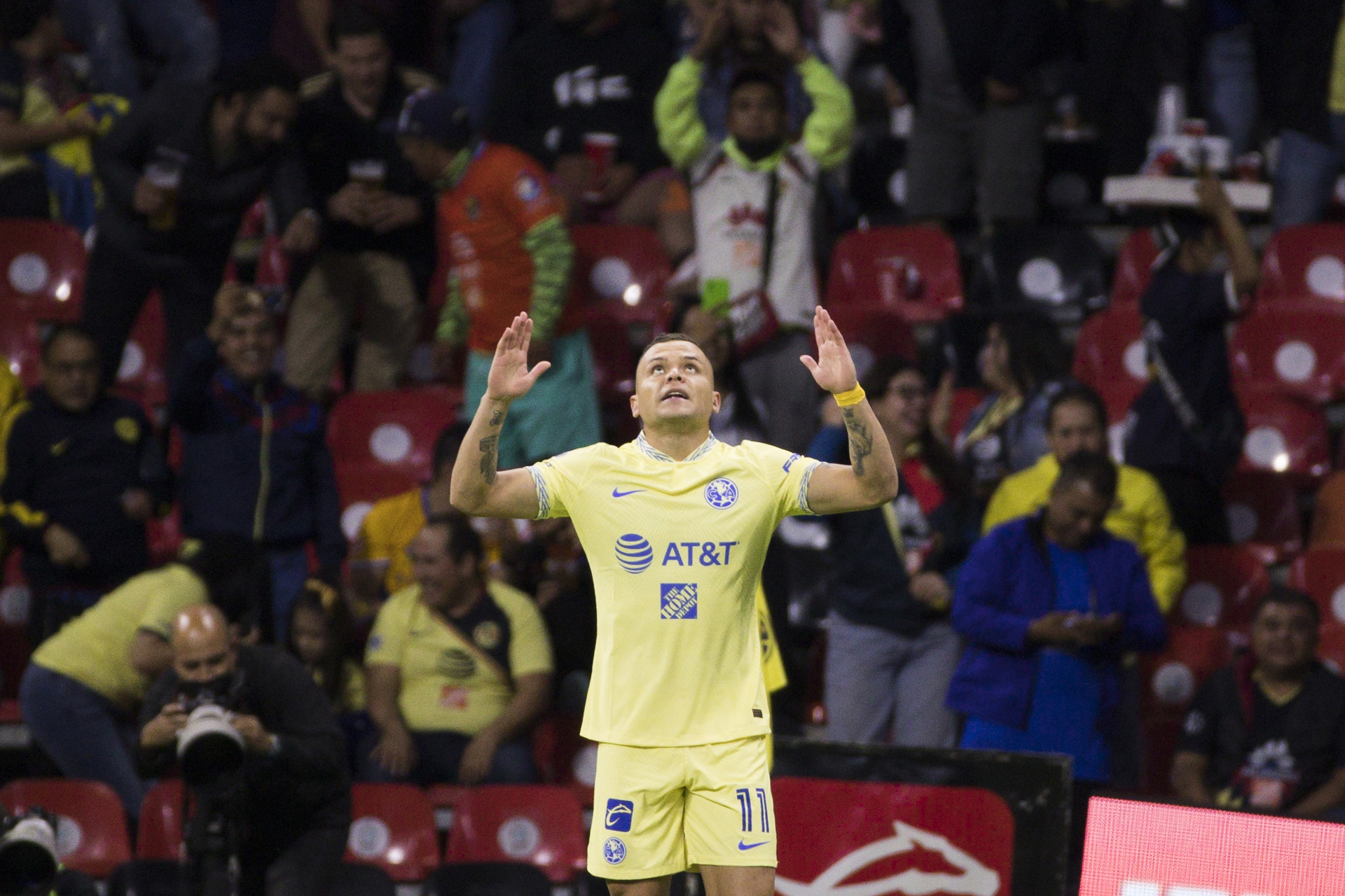 El América del ‘Cabecita’ lidera el Apertura tras 12 jornadas El América del ‘Cabecita’ lidera el Apertura tras 12 jornadas