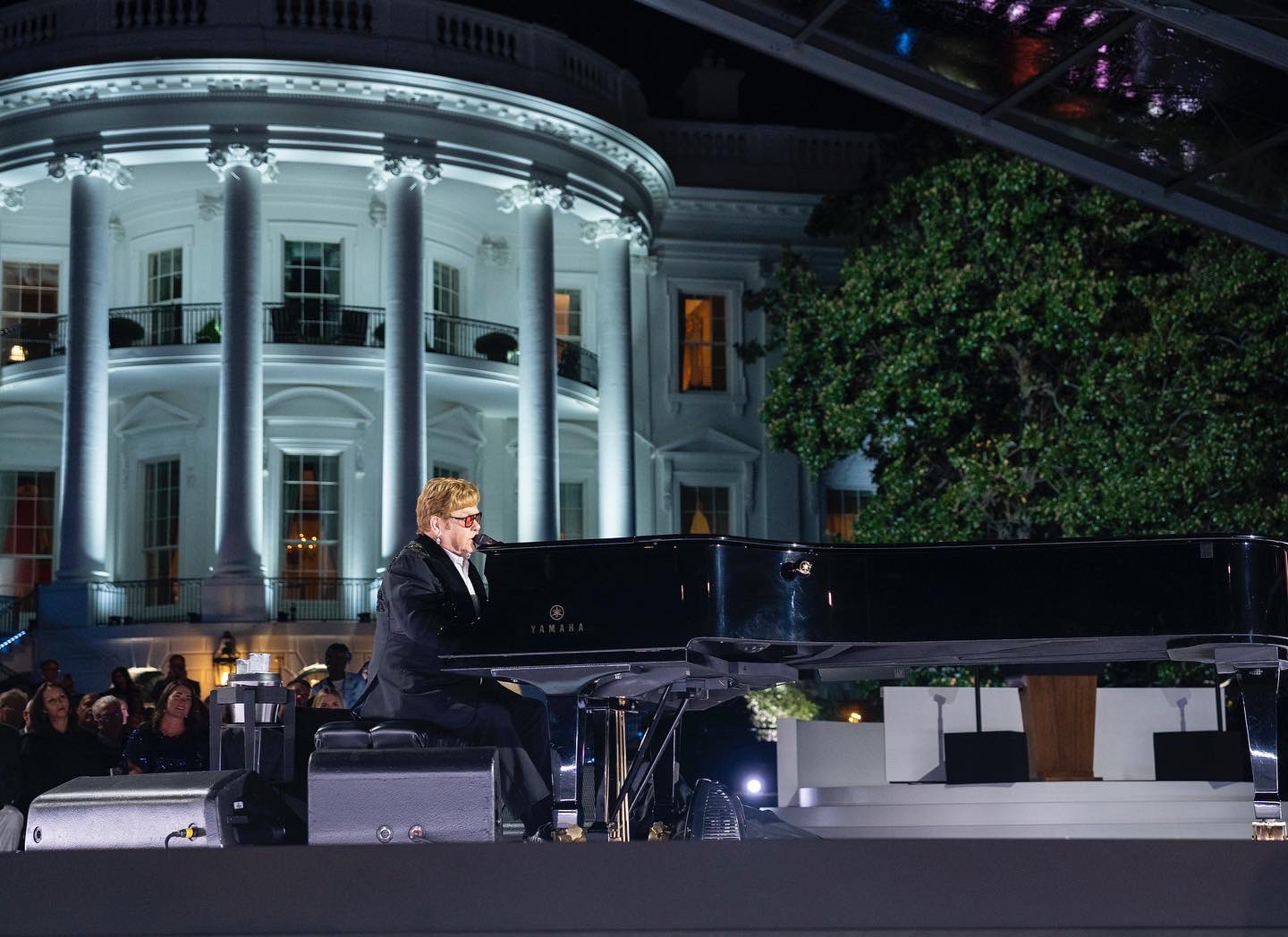 #Video Elton John visita la Casa Blanca en su gira de despedida