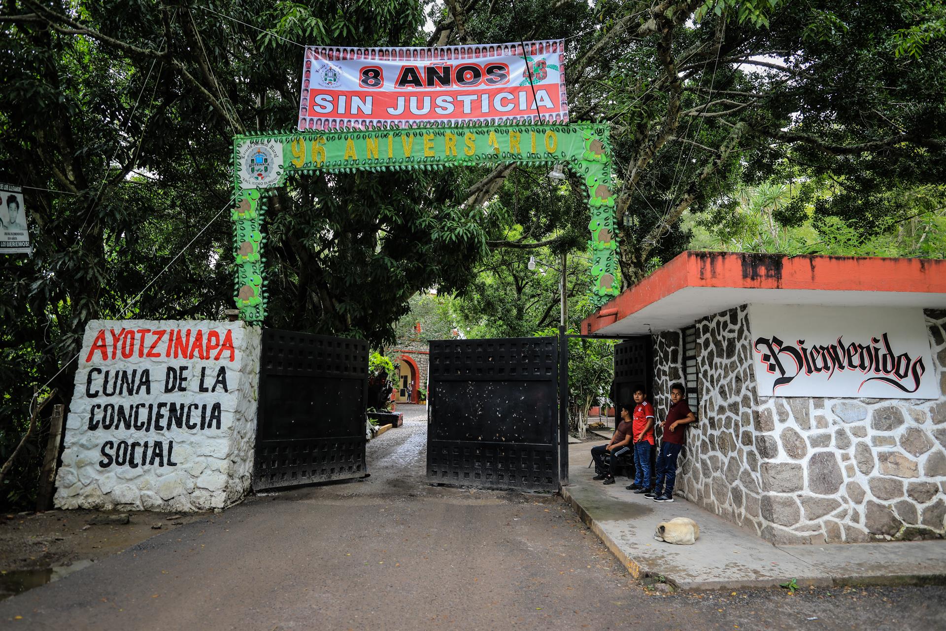 La normal de Ayotzinapa ocho años después: “Nada aquí es lo mismo”