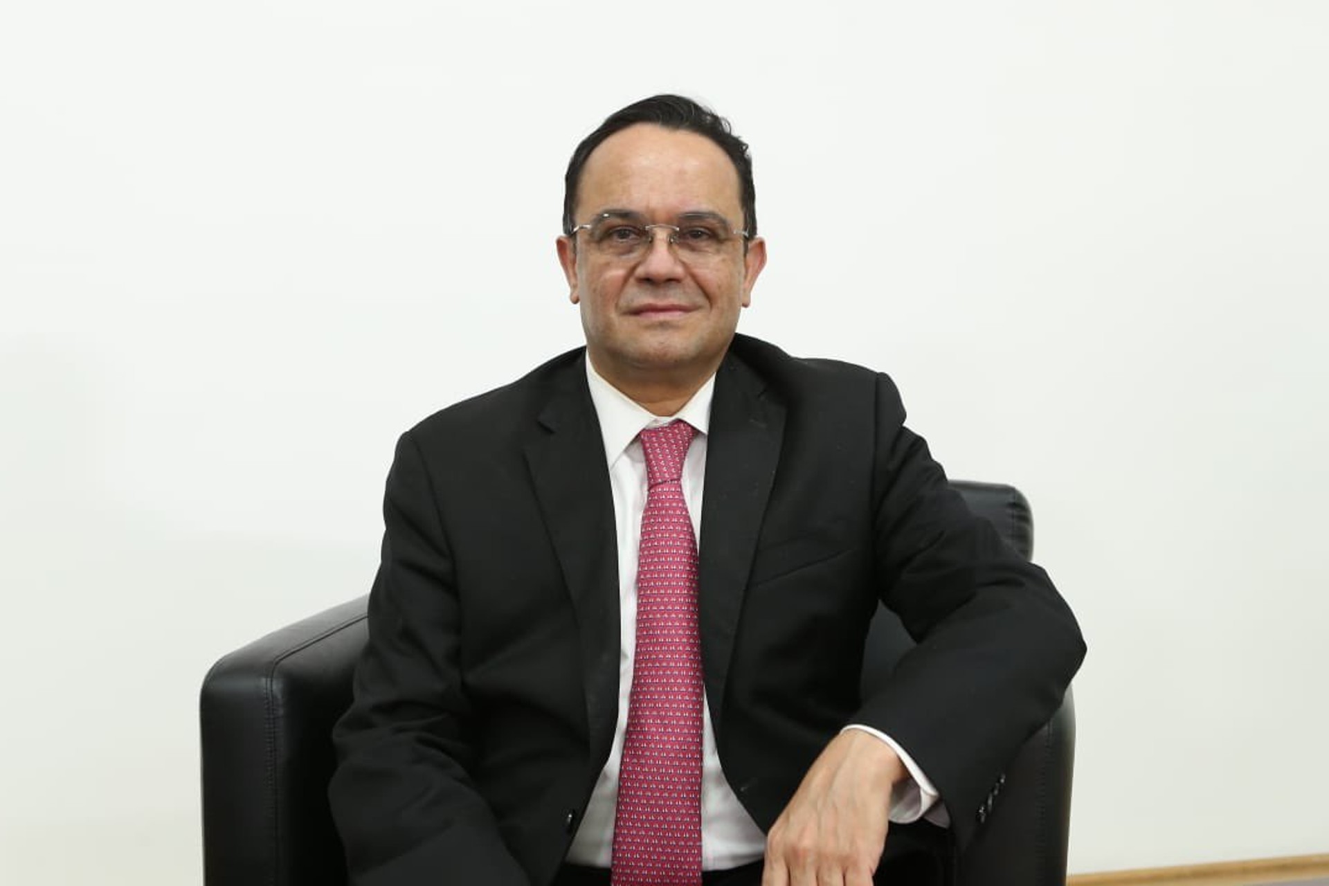 Órganos autónomos, creados para limitar poder presidencial: comisionado del INAI Órganos autónomos, creados para limitar poder presidencial: comisionado del INAI