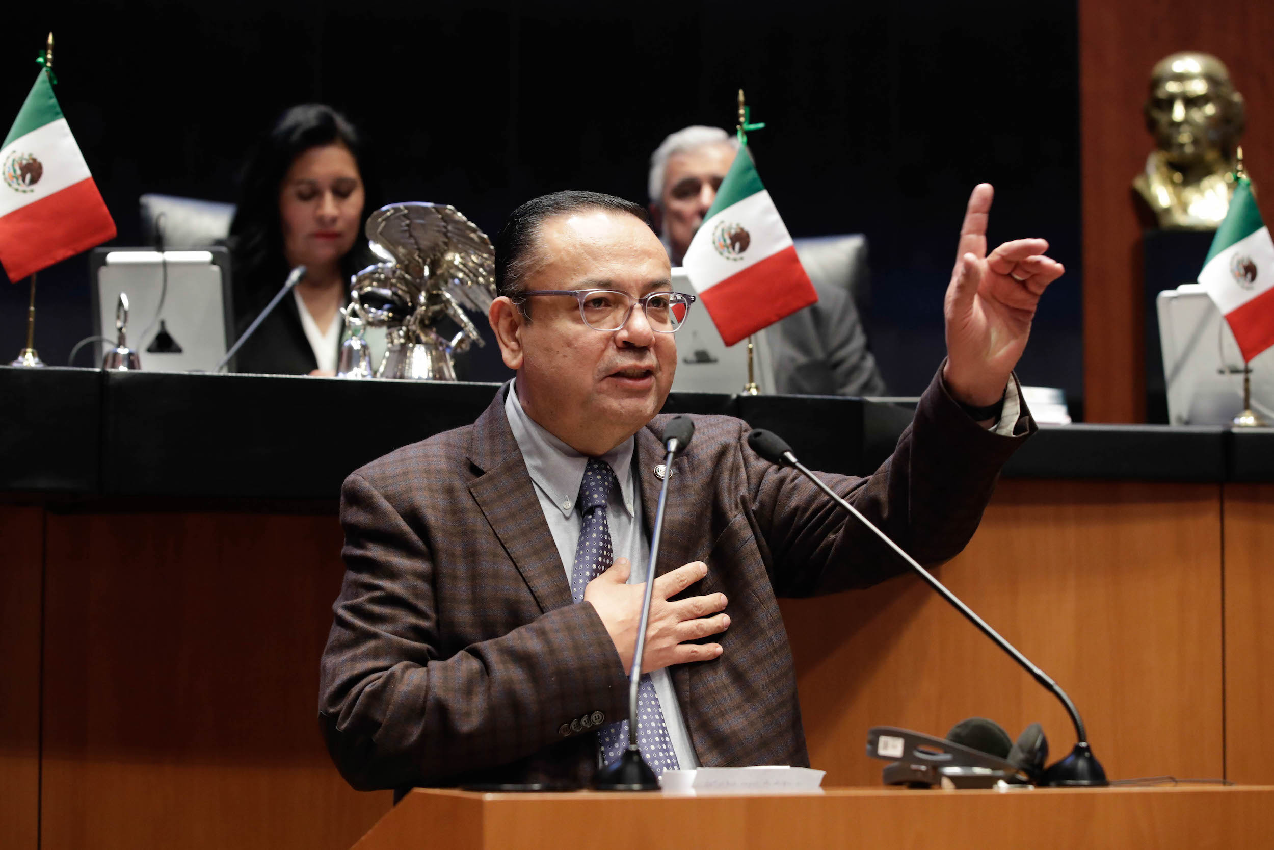 Pide Germán Martínez construir nueva iniciativa sobre Fuerzas Armadas en materia de seguridad con todas las bancadas