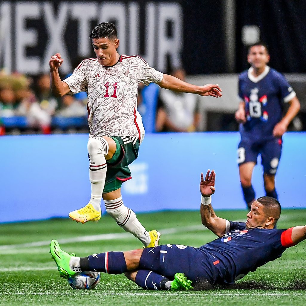 Hartazgo Tricolor - jose-luis-cuevas-balon-al-oleo-hartazgo-tricolor-5-1024x1024