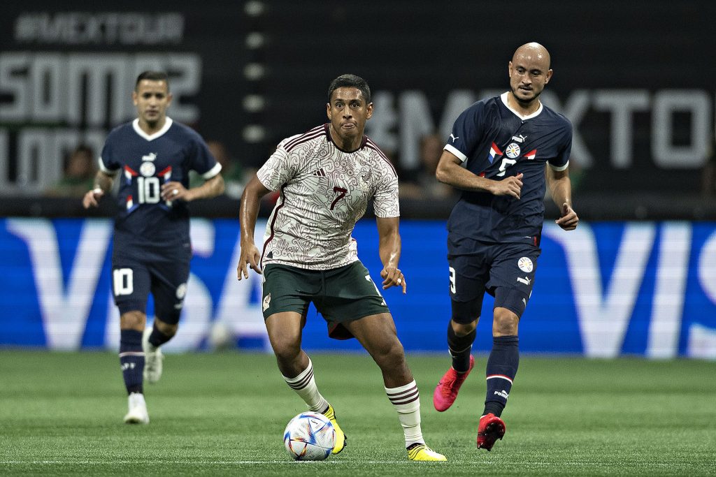 Hartazgo Tricolor - jose-luis-cuevas-balon-al-oleo-hartazgo-tricolor-6-1024x683