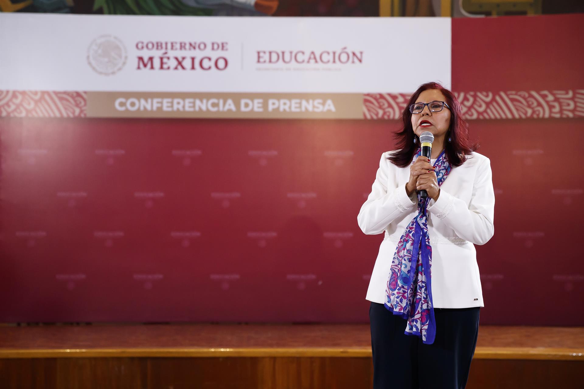 “Tomaré con responsabilidad compromiso este encargo”. Leticia Ramírez asume como nueva titular de la SEP “Tomaré con responsabilidad compromiso este encargo”. Leticia Ramírez asume como nueva titular de la SEP