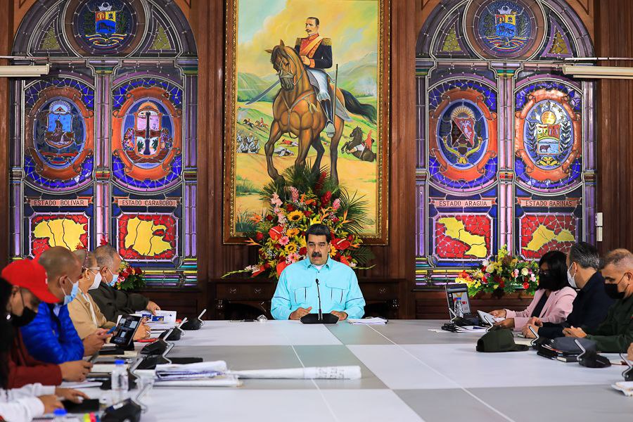 “Faltó un liderazgo firme”, asegura Maduro tras rechazo a nueva Constitución en Chile