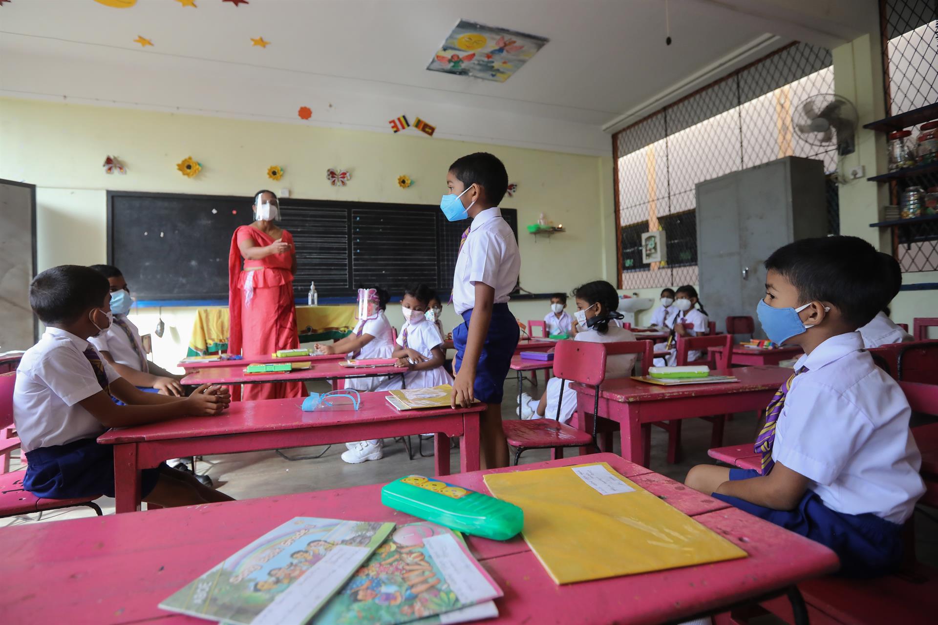 Niños de EE.UU. pierden conocimientos en matemáticas y lectura por la pandemia